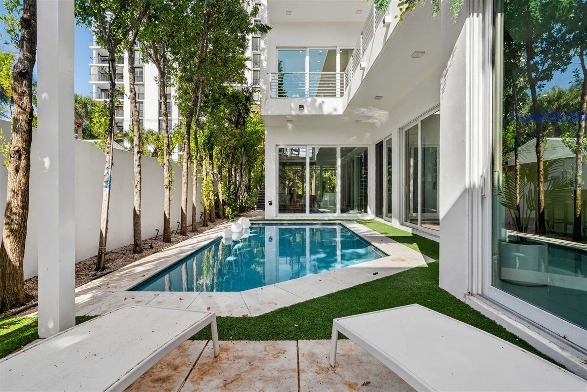Solar Terrace,Fort Lauderdale,Florida,USA