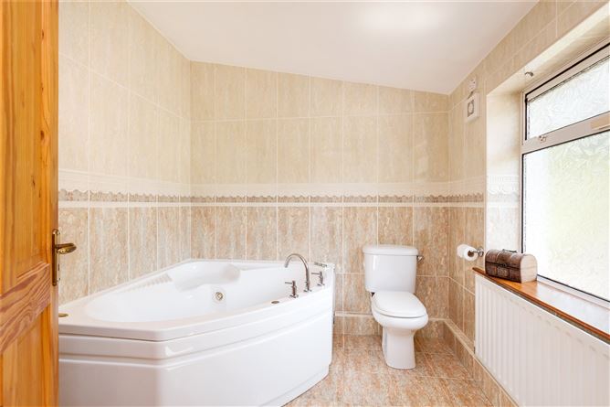 12a Carrickbrack Road, Sutton, Dublin 13