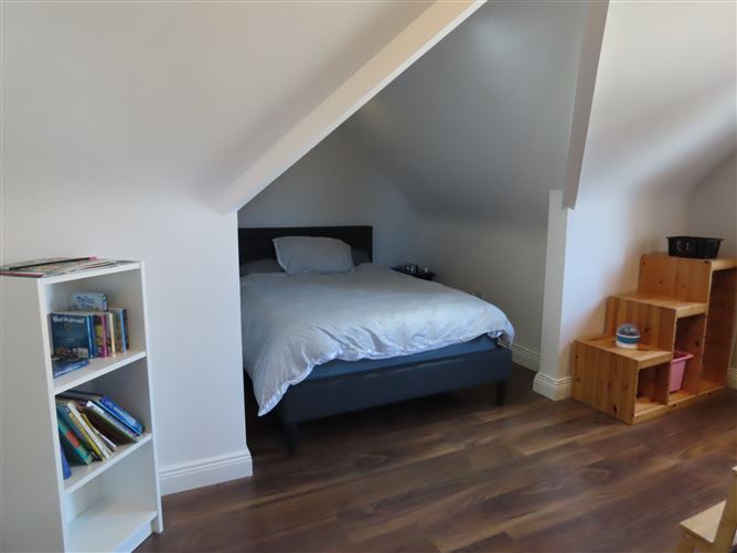 Pakenhamhall Road, Castlepollard, Westmeath