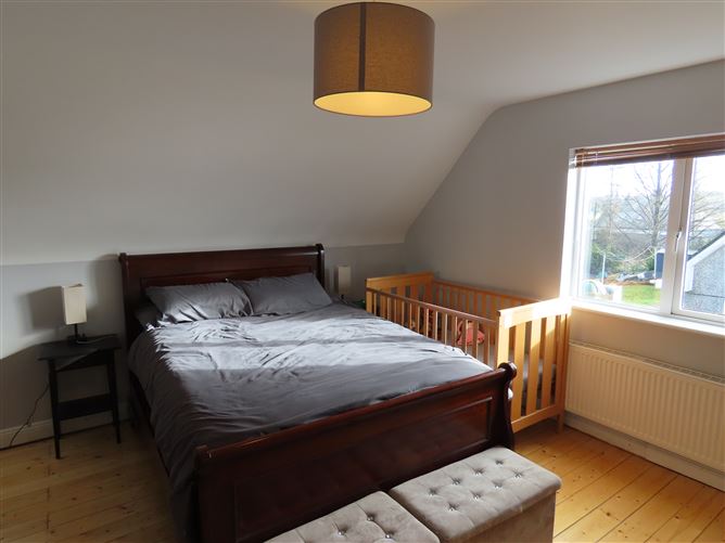 Pakenhamhall Road, Castlepollard, Westmeath