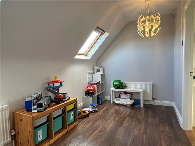 Pakenhamhall Road, Castlepollard, Westmeath