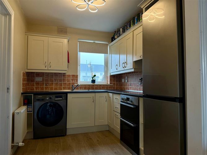 102 Laurel Grove, Tagoat, Wexford