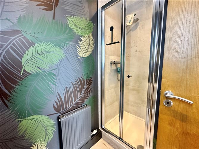 70 Belarmine Place, Stepaside, Dublin 18