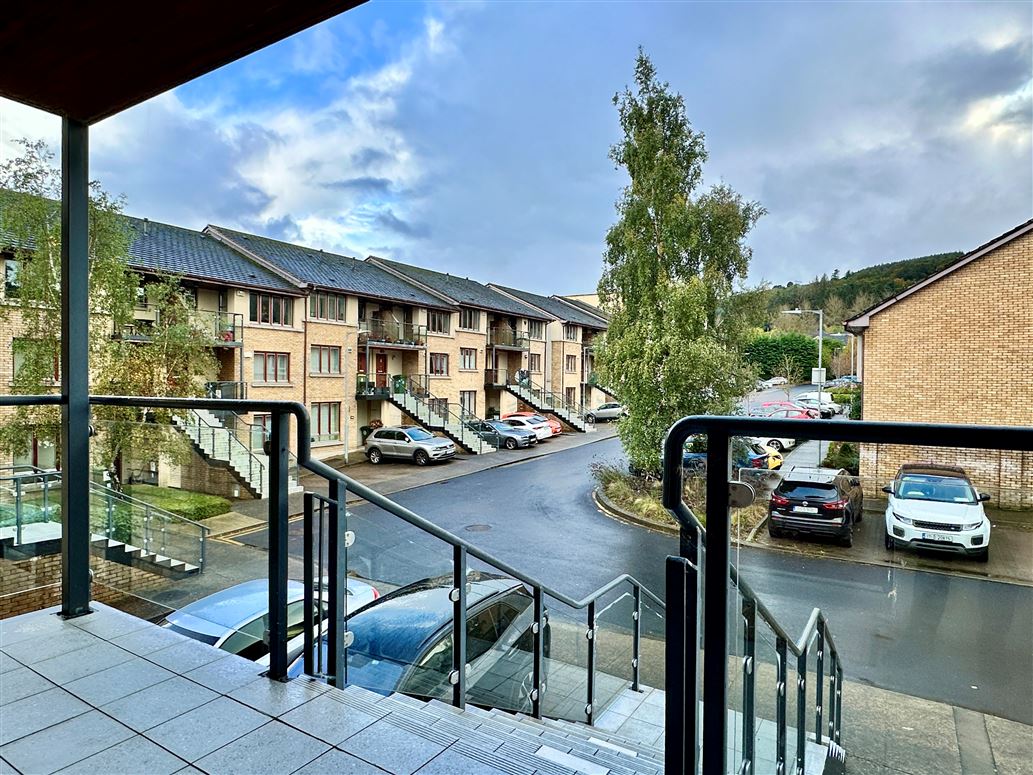 70 Belarmine Place, Stepaside, Dublin 18