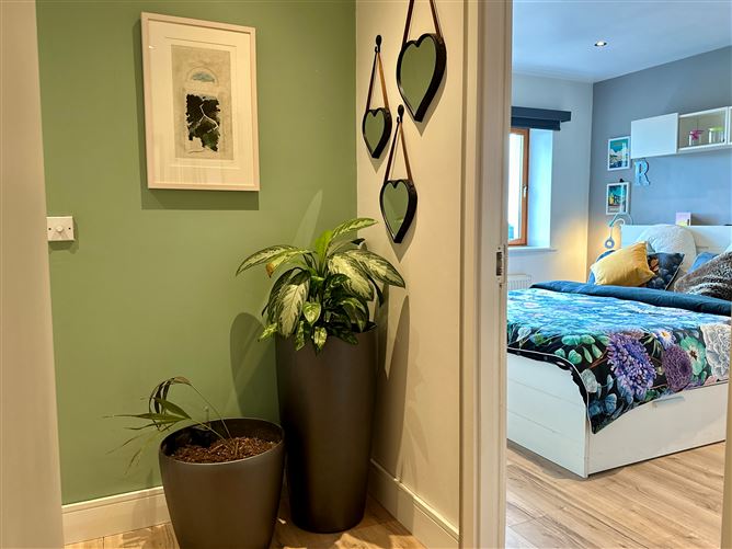 70 Belarmine Place, Stepaside, Dublin 18