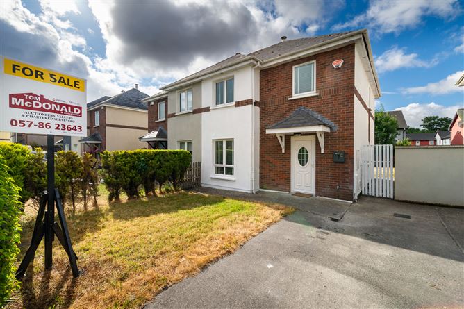 12 Canal Court, Whitefields, Portarlington, Co. Laois