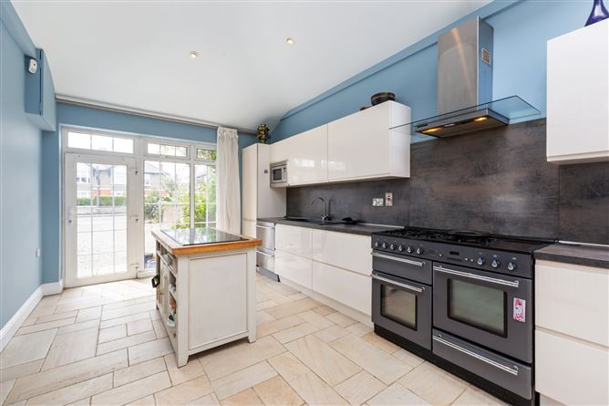 Photo 7 of 23 — 70 Kimmage Road West, Kimmage, Dublin 12