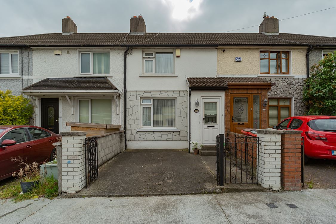 208 Cooley Road, Drimnagh, Dublin 12 David Ross Estate Agents