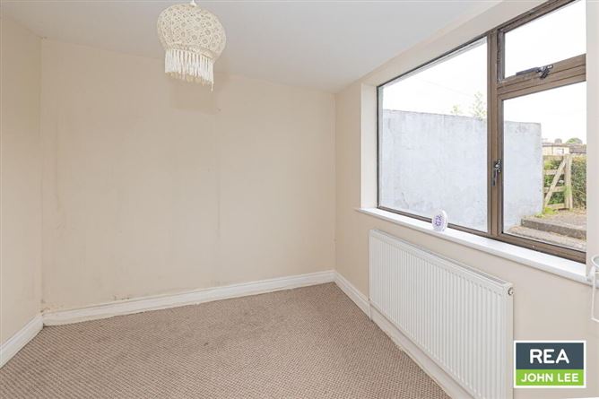 12 Saint Mary's Terrace, Moore Street, Cappamore, Limerick