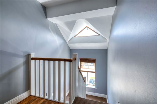 4 Druid Glen, White Linen Woods, Longford