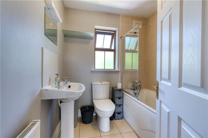 4 Druid Glen, White Linen Woods, Longford