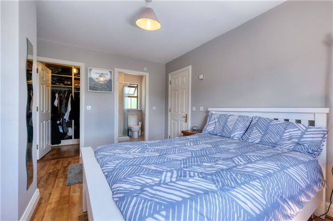 4 Druid Glen, White Linen Woods, Longford