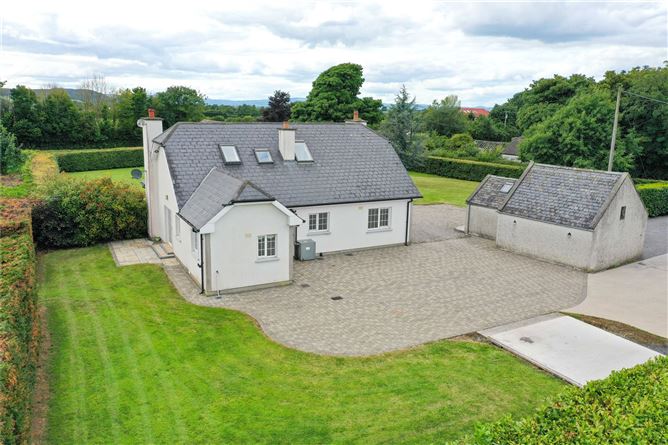Curraheen, Horse & Jockey, Thurles, Co. Tipperary