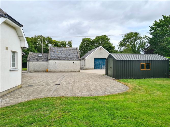 Curraheen, Horse & Jockey, Thurles, Co. Tipperary