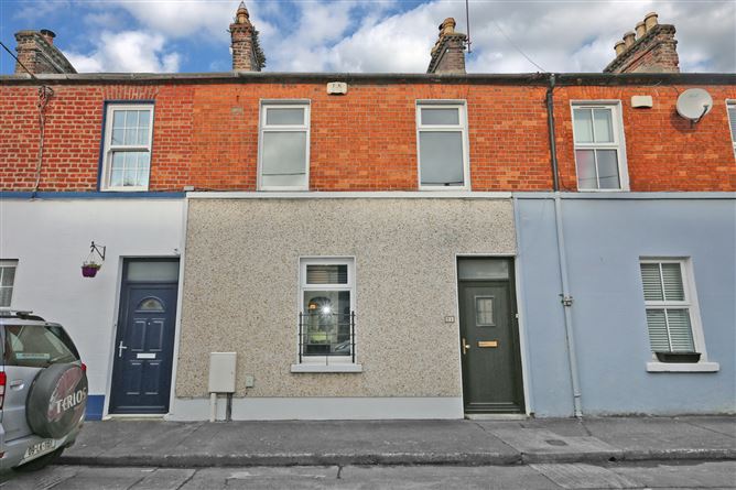 21 Emmett Place, St Joseph Street, Limerick