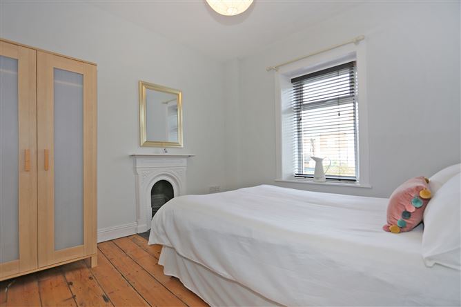 21 Emmett Place, St Joseph Street, Limerick