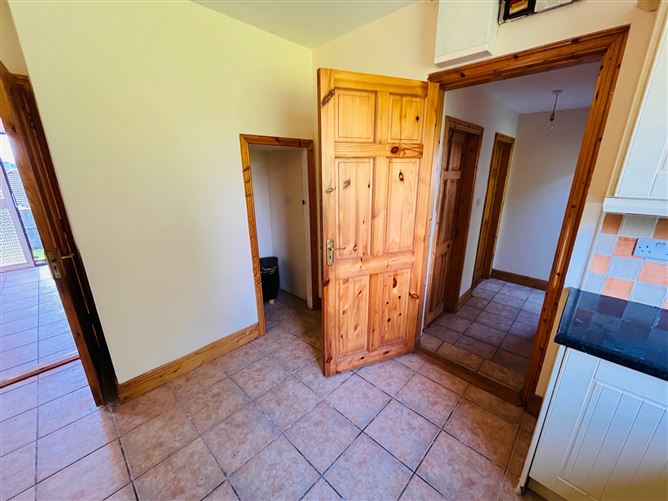 5 Miners Houses, Clonmel Road, Tipperary Town, Tipperary