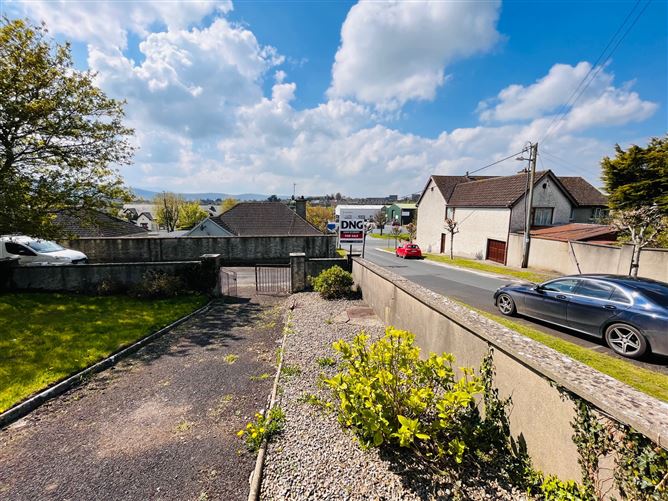 5 Miners Houses, Clonmel Road, Tipperary Town, Tipperary