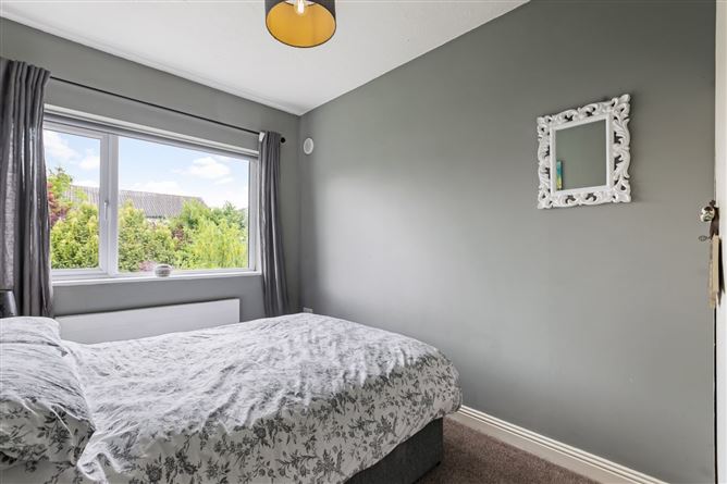 13 Little Meadow, Pottery Road, Dun Laoghaire, Co. Dublin