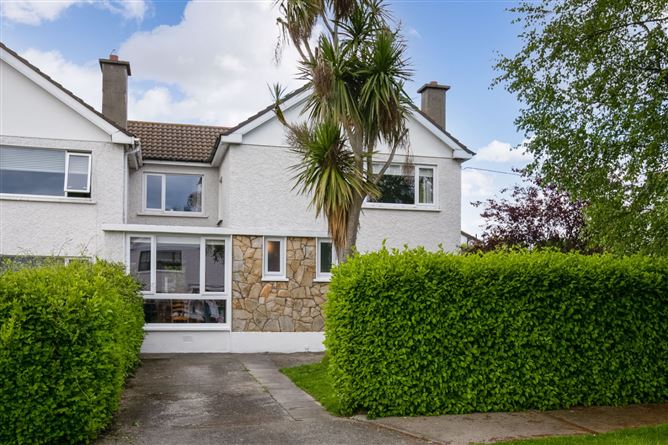 13 Little Meadow, Pottery Road, Dun Laoghaire, Co. Dublin