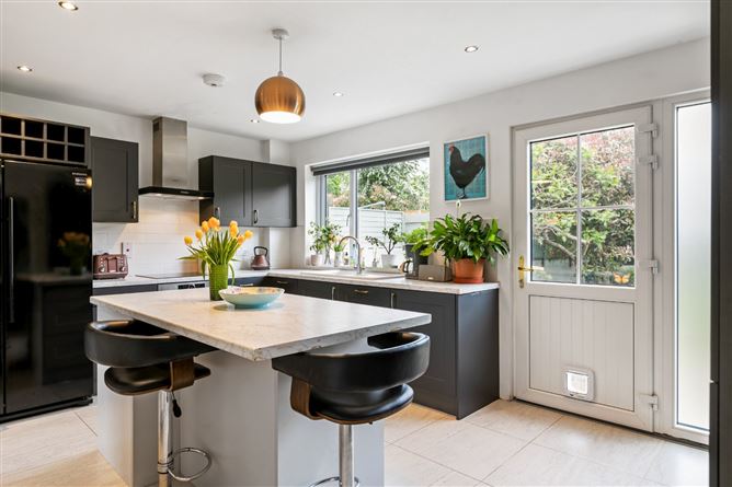 13 Little Meadow, Pottery Road, Dun Laoghaire, Co. Dublin