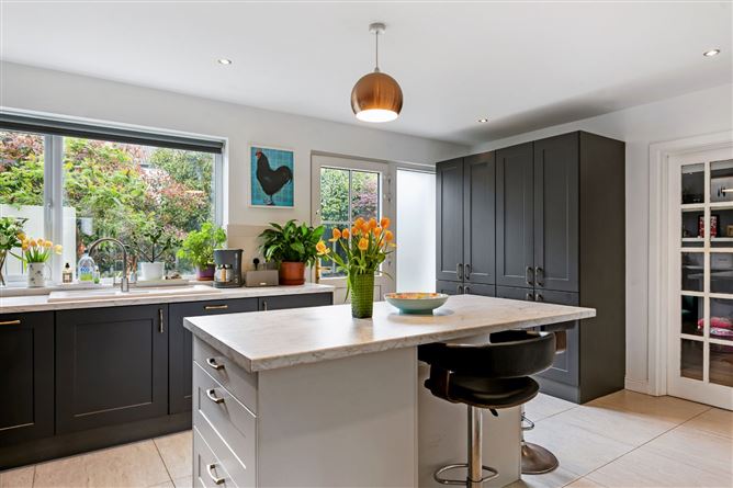 13 Little Meadow, Pottery Road, Dun Laoghaire, Co. Dublin