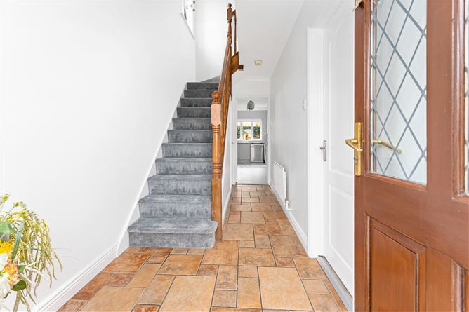 5 Castle Riada Drive, Lucan, Dublin