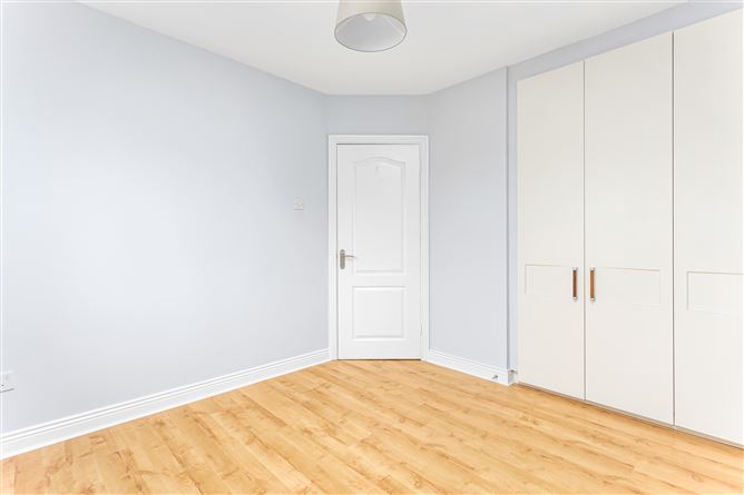 5 Castle Riada Drive, Lucan, Dublin