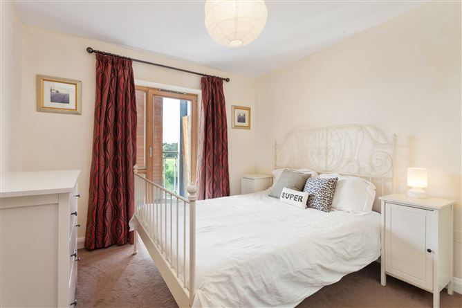 104 Royal Canal Court, Ashtown, Dublin 15