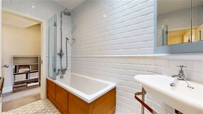 22 Mcdowell Ceannt Fort, Dublin 8, Dublin