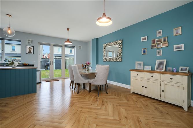 52 The Close, Fortunestown, Dublin 24, Ireland