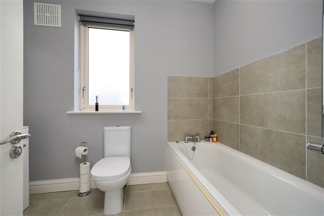 52 The Close, Fortunestown, Dublin 24, Ireland