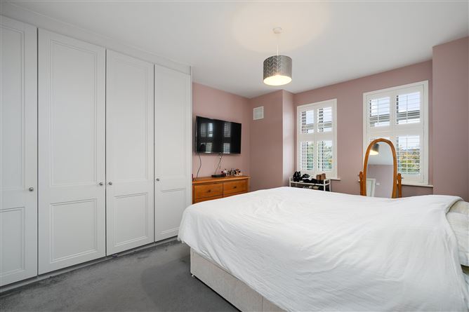 52 The Close, Fortunestown, Dublin 24, Ireland