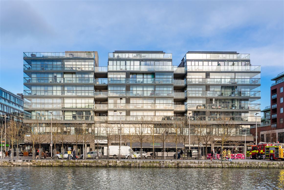 Apt 13, Block A, Hanover Dock, Grand Canal Dk, Dublin 2