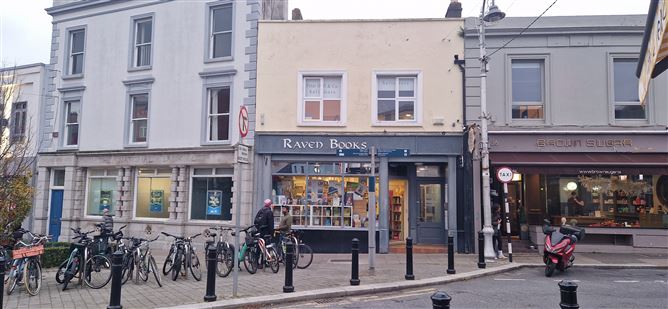 Photo 1 of 7 — 34 Main Street, Blackrock, County Dublin