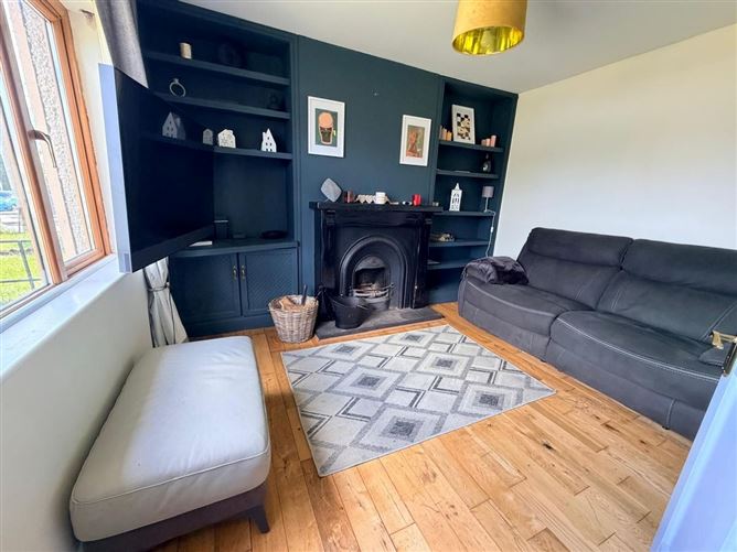 Photo 5 of 22 — 18 Haig Gardens, Boreenmanna Road, Ballinlough, Cork