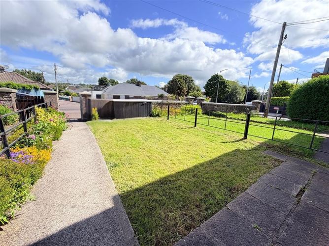 Photo 20 of 22 — 18 Haig Gardens, Boreenmanna Road, Ballinlough, Cork