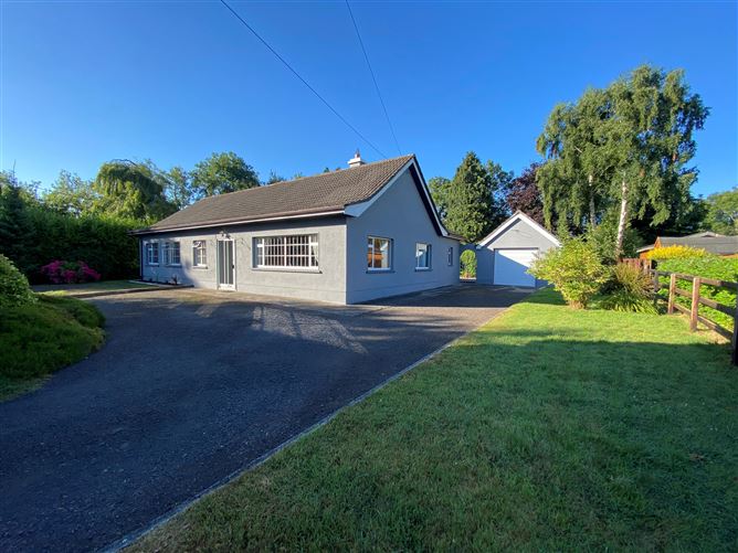 Macetown, Tara, Meath