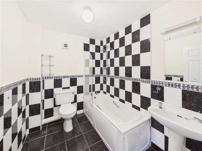 Photo 9 of 17 — Apartment 1, Maritimo, Quincentennial Drive, Salthill, Galway