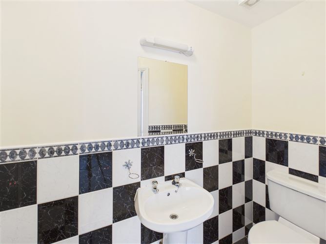 Photo 6 of 17 — Apartment 1, Maritimo, Quincentennial Drive, Salthill, Galway