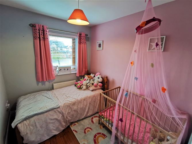 47 Cluain Aoibhinn, Claremorris, Co. Mayo