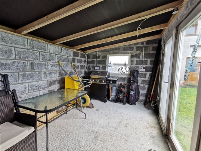47 Cluain Aoibhinn, Claremorris, Co. Mayo