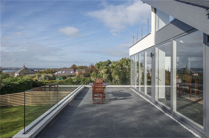 Crossbarry, St Fintans Road, Sutton, Dublin 13