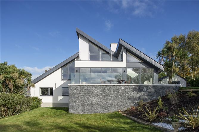 Crossbarry, St Fintans Road, Sutton, Dublin 13