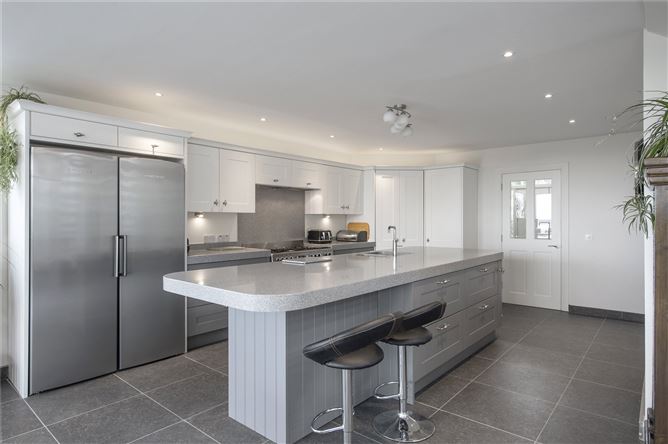 Crossbarry, St Fintans Road, Sutton, Dublin 13