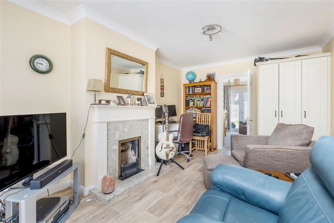 68 Earlsfort Road, Lucan, Dublin