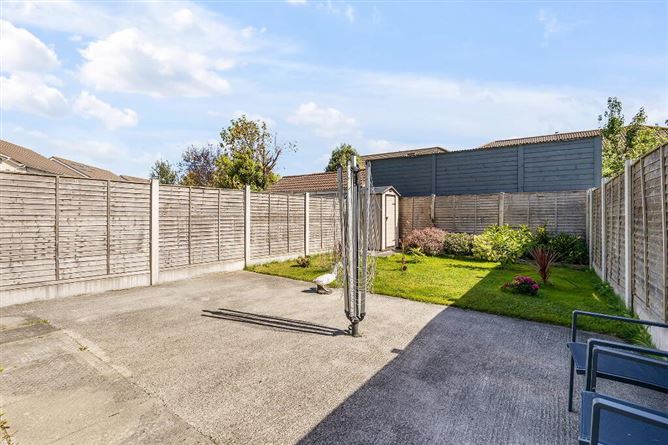 68 Earlsfort Road, Lucan, Dublin