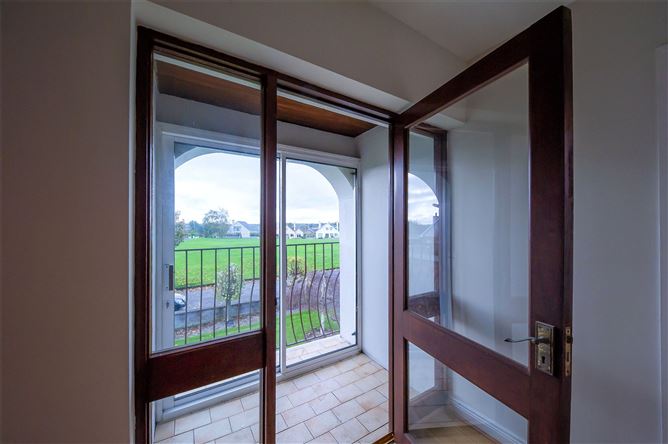 4 Castle Grove, Saint Josephs Road, Mallow, Co. Cork