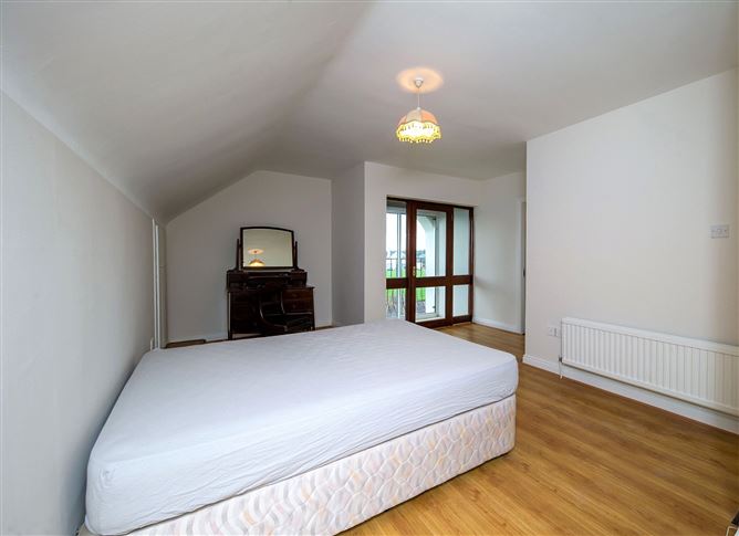 4 Castle Grove, Saint Josephs Road, Mallow, Co. Cork