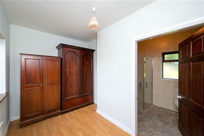 4 Castle Grove, Saint Josephs Road, Mallow, Co. Cork